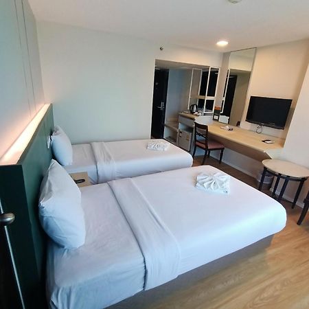Mayflower Grande Hotel Phitsanulok Εξωτερικό φωτογραφία