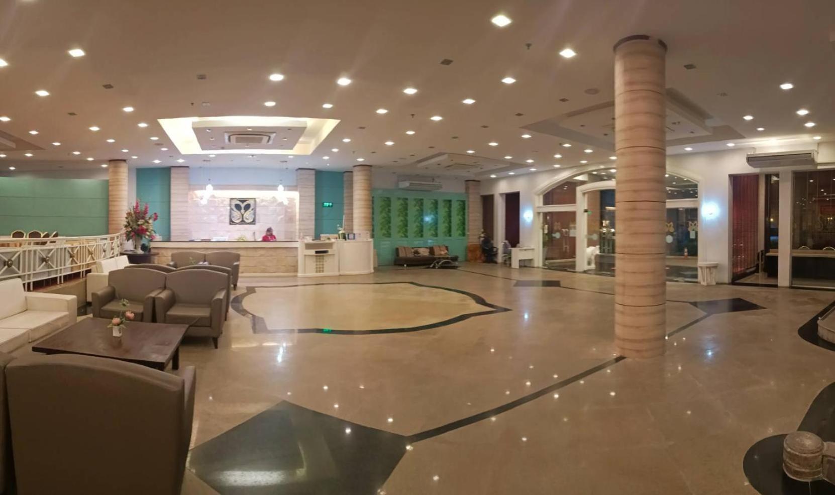 Mayflower Grande Hotel Phitsanulok Εξωτερικό φωτογραφία
