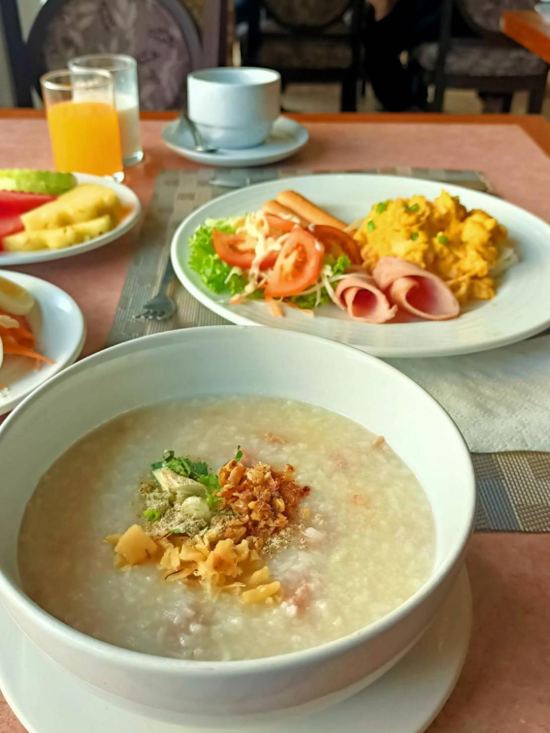 Mayflower Grande Hotel Phitsanulok Εξωτερικό φωτογραφία