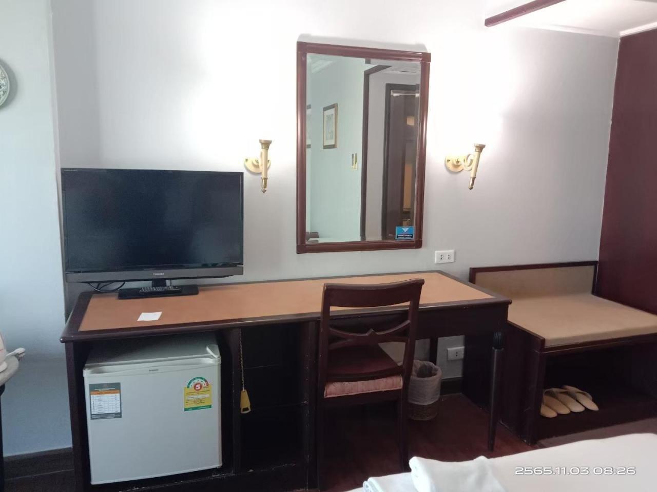 Mayflower Grande Hotel Phitsanulok Εξωτερικό φωτογραφία