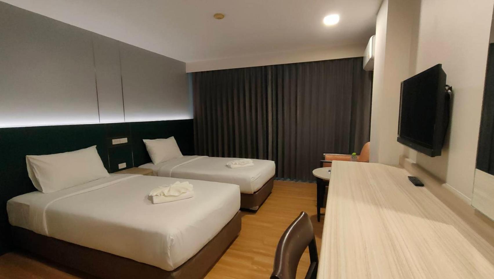 Mayflower Grande Hotel Phitsanulok Εξωτερικό φωτογραφία